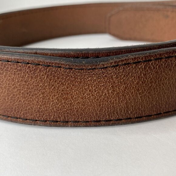 Fossil 'Griffin' Brown Genuine Leather Belt Silver Buckle Mens size 44 - Picture 9 of 9